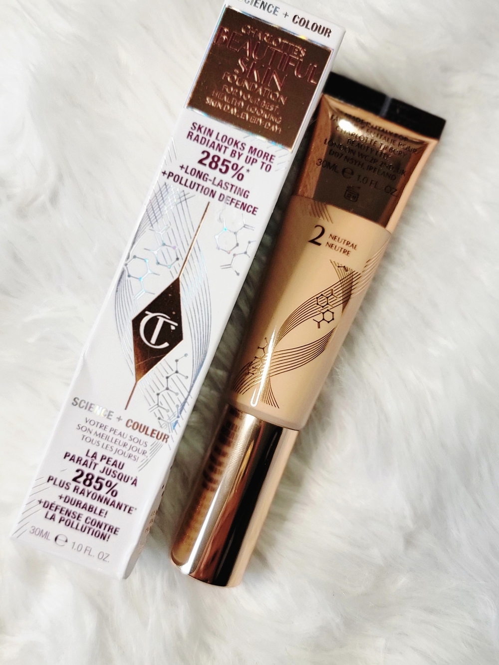 Charlotte Tilbury Beautiful Skin Foundation - Neutral 2 Beige